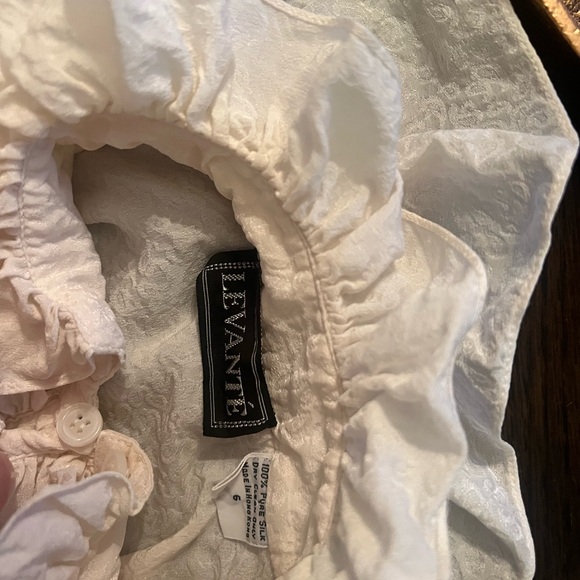 Elegant 100% Silk Ruffled White Blouse - Picture 4 of 4